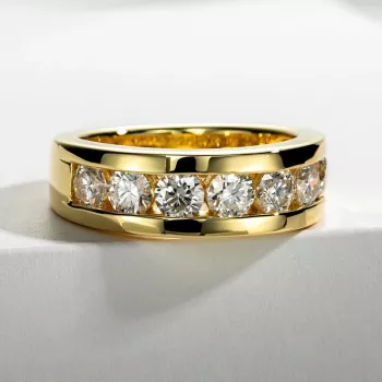 4mm Moissanite Men’s Ring in 925 Silver: Daily-Wear